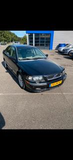 Volvo S40 1.8 AUT 2002 Zwart met nap €2600, Origineel Nederlands, Te koop, 5 stoelen, 122 pk