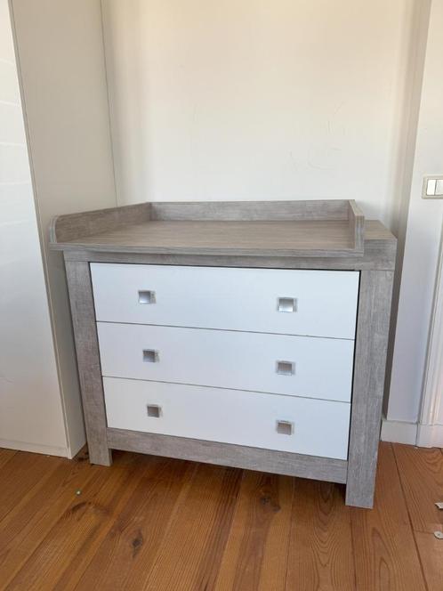 T.e.a.b.: Commode / ladekast in goede staat!, Kinderen en Baby's, Kinderkamer | Commodes en Kasten, Gebruikt, Commode, 90 tot 105 cm