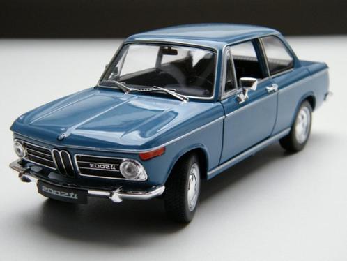 Nieuw schaal auto model BMW 2002 ti – Welly 1:24 1970, Hobby en Vrije tijd, Modelauto's | 1:24, Nieuw, Auto, Welly, Ophalen of Verzenden