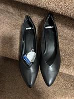 Nieuwe dames pumps maat 41 voor 20 euro, Ophalen of Verzenden, Zo goed als nieuw, Zwart