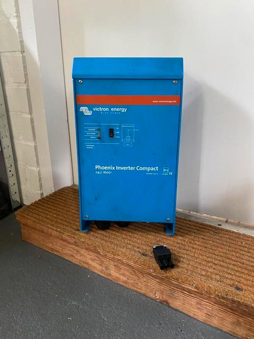 Victron phoenix inverter compact 24 1600, Watersport en Boten, Navigatiemiddelen en Scheepselektronica, Gebruikt, Ophalen of Verzenden