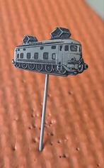 Speldje NS 1010 elektrische locomotief, Verzamelen, Ophalen of Verzenden, Zo goed als nieuw, Transport, Speldje of Pin