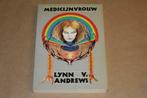 Medicijnvrouw - Lynn V. Andrews, Boeken, Gelezen, Ophalen of Verzenden