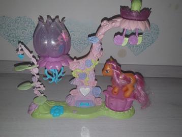 My little pony haarsalon met diverse pony's!! beschikbaar voor biedingen