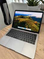 Apple Macbook Pro 13,3 inch Space Grey 2017, Computers en Software, Apple Macbooks, Ophalen of Verzenden, Zo goed als nieuw, 2 tot 3 Ghz