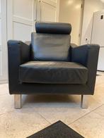 2 stuks Leolux fauteuils Antonia zwart leder met hoofdsteun, Ophalen, Zo goed als nieuw, 75 tot 100 cm, 50 tot 75 cm