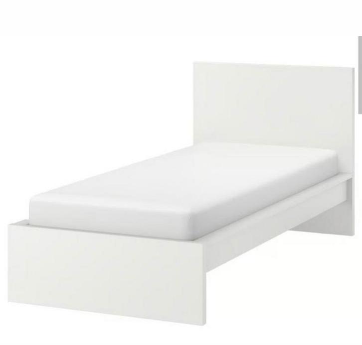 Ikea Malm bed 90x200 - Wit, Huis en Inrichting, Slaapkamer | Bedden, Zo goed als nieuw, Eenpersoons, 90 cm, 200 cm, Hout, Wit