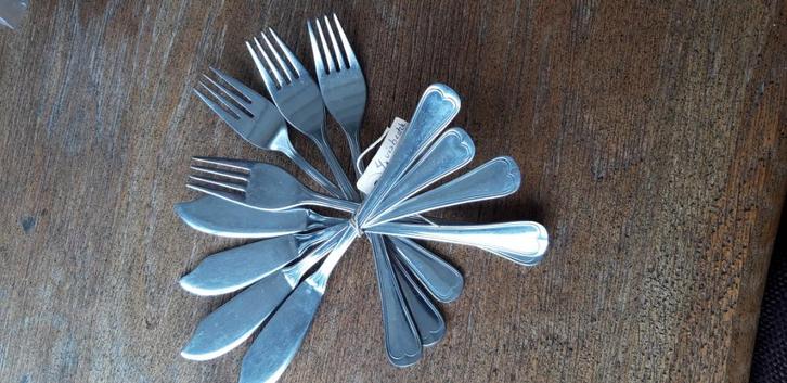 te koop prachtig 8 persoons visbestek, Huis en Inrichting, Keuken | Bestek, Zo goed als nieuw, Bestekset, Rvs of Chroom, Vaatwasserbestendig