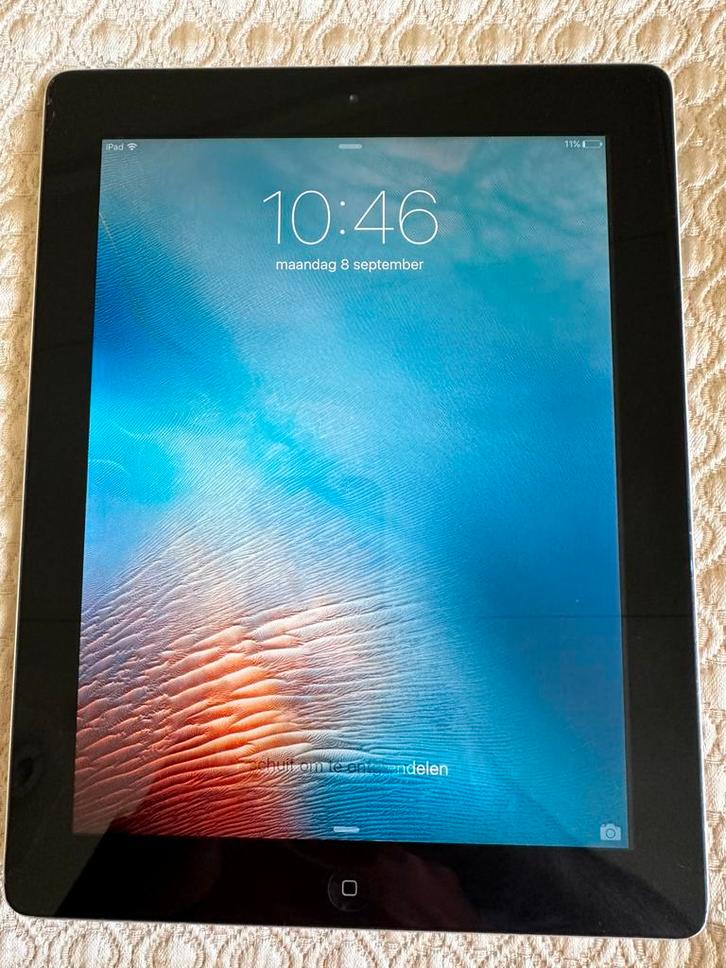 Ipad 3rd Generation 16 GB, Computers en Software, Apple iPads, Zo goed als nieuw, Apple iPad, Wi-Fi, 10 inch, 16 GB, Grijs, Ophalen
