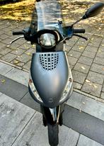 Scooter (ZIP) 25 km/h, Fietsen en Brommers, Scooters | Piaggio, Ophalen, Gebruikt, Zip, Benzine