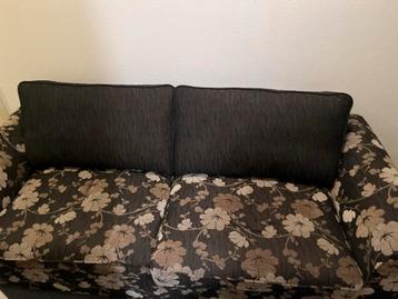 Prachtige bank in bijna nieuwe staat