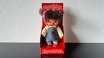 Monchhichi Aap Aapje Meisje Hanae Jurkje 20cm Nieuw, Verzamelen, Poppen, Ophalen of Verzenden, Nieuw, Pop