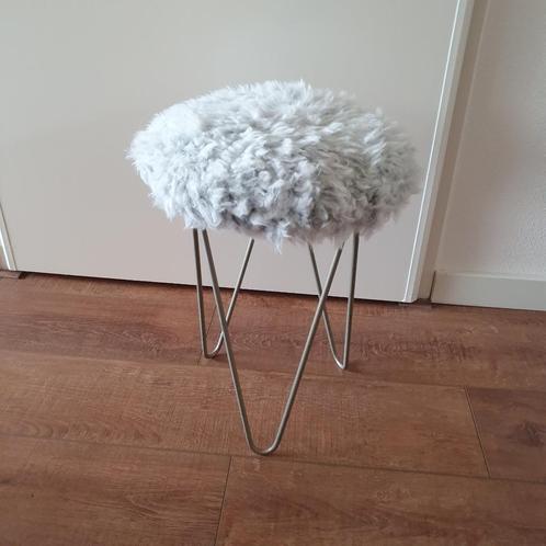 Vintage - Krukje - Haarspeldpoten - Metaal - Stof - Hairpin, Huis en Inrichting, Krukjes, Gebruikt, IJzer, Ophalen of Verzenden