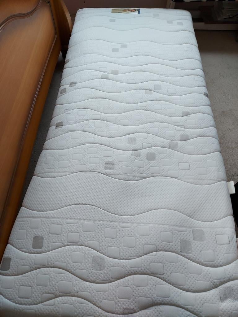 Matras 200-90-24 cm, Ophalen, Eenpersoons