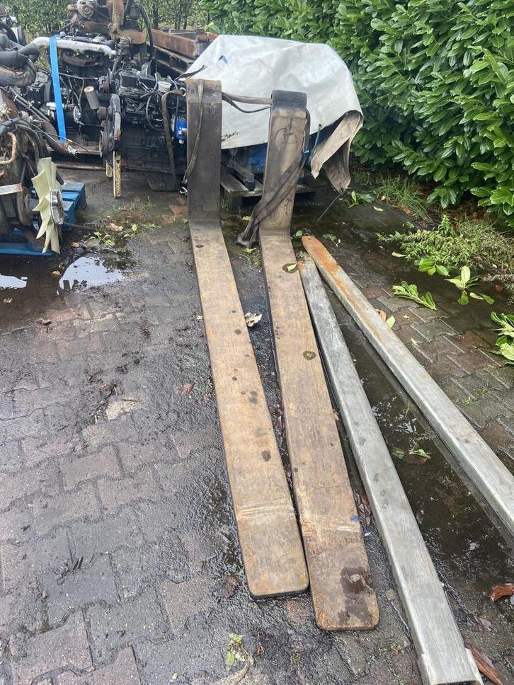 heftruck lepels 12 tons heftruck  lange lepels, Doe-het-zelf en Verbouw, Gereedschap | Machine-onderdelen en Toebehoren, Gebruikt