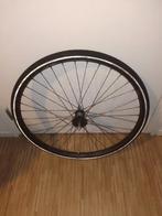Achter wiel 28 inch compleet met toebehoren, Fietsen en Brommers, Fietsonderdelen, Ophalen, Zo goed als nieuw, Algemeen, Wiel