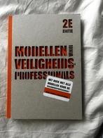 Modellen voor Veiligheidsprofessionals, Boeken, Studieboeken en Cursussen, Zo goed als nieuw, Walter Zwaart, Beta, HBO