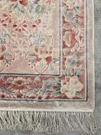 Handgeknoopt Oriental zijde Aubusson tapijt floral 62x94cm, Huis en Inrichting, Stoffering | Tapijten en Kleden, 50 tot 100 cm