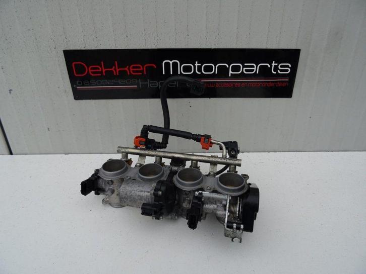 Injectie huis / Gaskleppenhuis Yamaha YZF R6 2006-2007 RJ11, Motoren, Onderdelen | Yamaha, Gebruikt, Ophalen of Verzenden