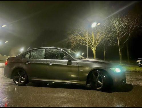 BMW 3-Series 2.5 I 325 AUT 2005 M-Pakket, Auto's, BMW, Particulier, 3-Serie, Benzine, D, Sedan, Automaat, Geïmporteerd, Zilver of Grijs