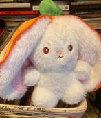 Schattig Konijn Knuffel in Wortel Kostuum, Ophalen of Verzenden, Zo goed als nieuw, Konijn