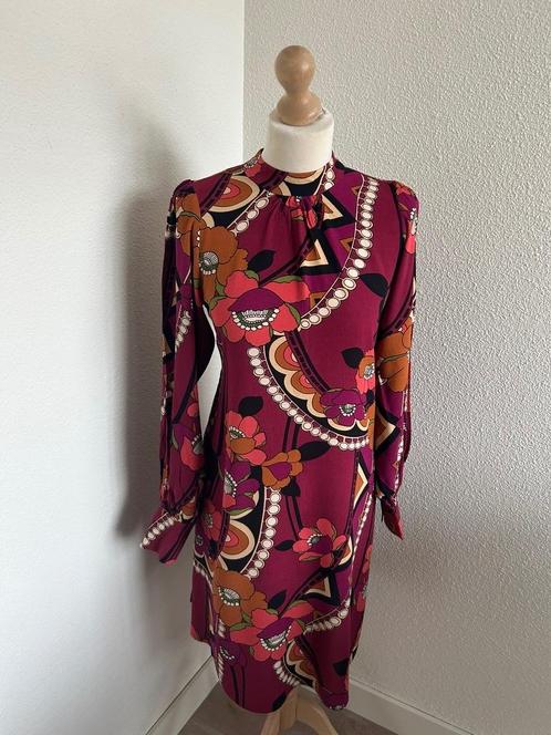 King Louie maat 40 NIEUW Sandy lovechild dress 1993, Kleding | Dames, Jurken, Nieuw, Maat 38/40 (M), Rood, Knielengte, Ophalen of Verzenden