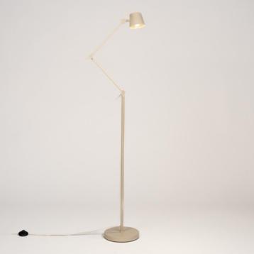 vloerlamp beige japandi stijl hoekbank bank tafel leeslamp beschikbaar voor biedingen