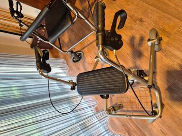 Goede rollator beschikbaar voor biedingen
