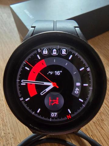 Samsung Watch5 Pro beschikbaar voor biedingen