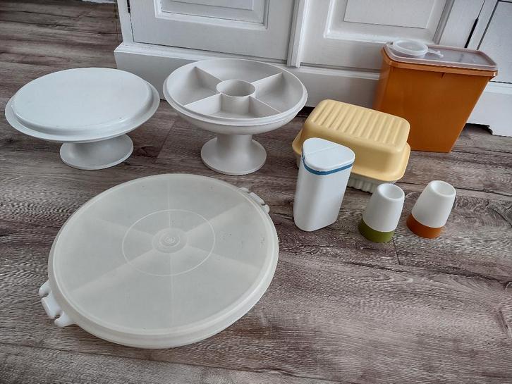 Party set Tupperware. Hapjes schaal, taart schaal, etagère., Huis en Inrichting, Keuken | Tupperware, Zo goed als nieuw, Schaal