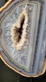 Agaat op standaard, Verzamelen, Mineralen en Fossielen, Ophalen of Verzenden
