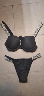 Victoria Secret zwart set push up bh 75C en slip M NIEUW, Kleding | Dames, Ondergoed en Lingerie, Ophalen of Verzenden, Zwart