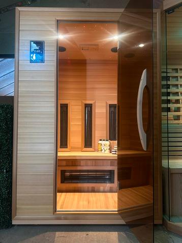 COMBI SAUNA INFRAROOD MET OPGIETKACHEL GRATIS BEZORGD! 🚚 beschikbaar voor biedingen