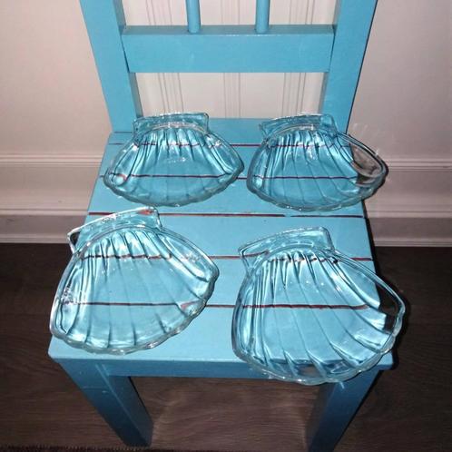 Schelpen schaaltjes van glas Pyrex France 4 stuks, Huis en Inrichting, Keuken | Servies, Zo goed als nieuw, Schaal of Schalen