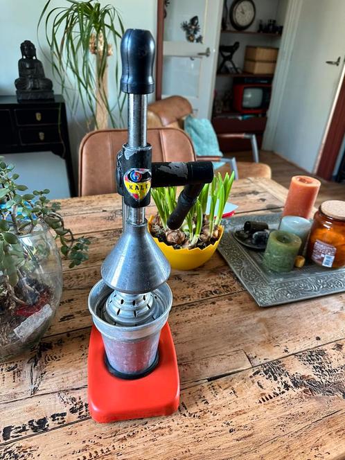 Sinasappelpers citruspers ,oosters gebruikt maar werkt goed, Witgoed en Apparatuur, Juicers, Gebruikt, Citruspers, Ophalen of Verzenden