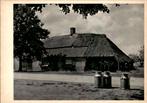 Westerhoven. Langgevelboerderij Martien Coppens, Verzamelen, Ansichtkaarten | Nederland, Verzenden, 1940 tot 1960, Ongelopen, Noord-Brabant