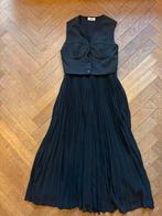 Sandro Paris Pleated Maxi Dress – Size M, Ophalen of Verzenden, Nieuw, Zwart, Onder de knie