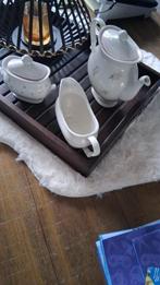 Koffiepot, melkkan, suikerpot en juskom, Huis en Inrichting, Keuken | Servies, Ophalen, Nieuw, Kom(men), Overige stijlen