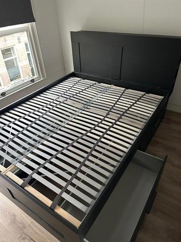 IKEA Brimnes 160x200 tweeplersoonsbed en achterwand beschikbaar voor biedingen