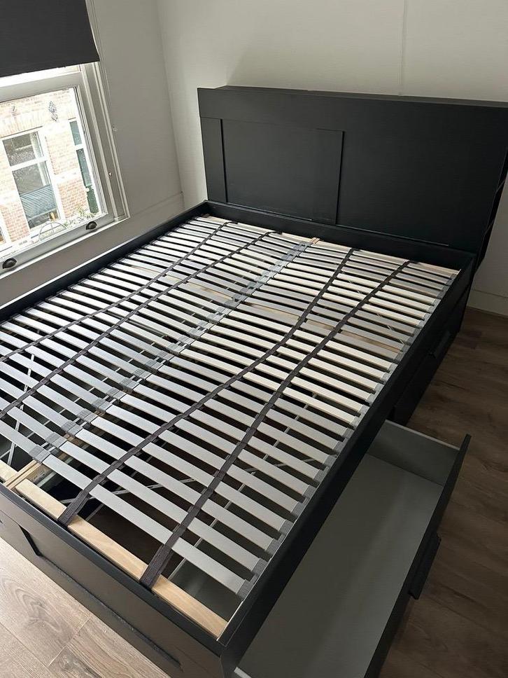 IKEA Brimnes 160x200 tweeplersoonsbed en achterwand, Huis en Inrichting, Slaapkamer | Bedden, Zo goed als nieuw, Tweepersoons