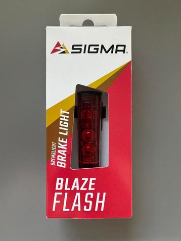 SIGMA Blaze Flash Rear Light + Brake Light beschikbaar voor biedingen