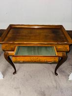 Antieke Engelse theetafel wortelnotenhout, Ophalen