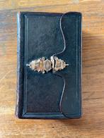 Oude Bijbel met Gouden Slot - 1868, Ophalen of Verzenden