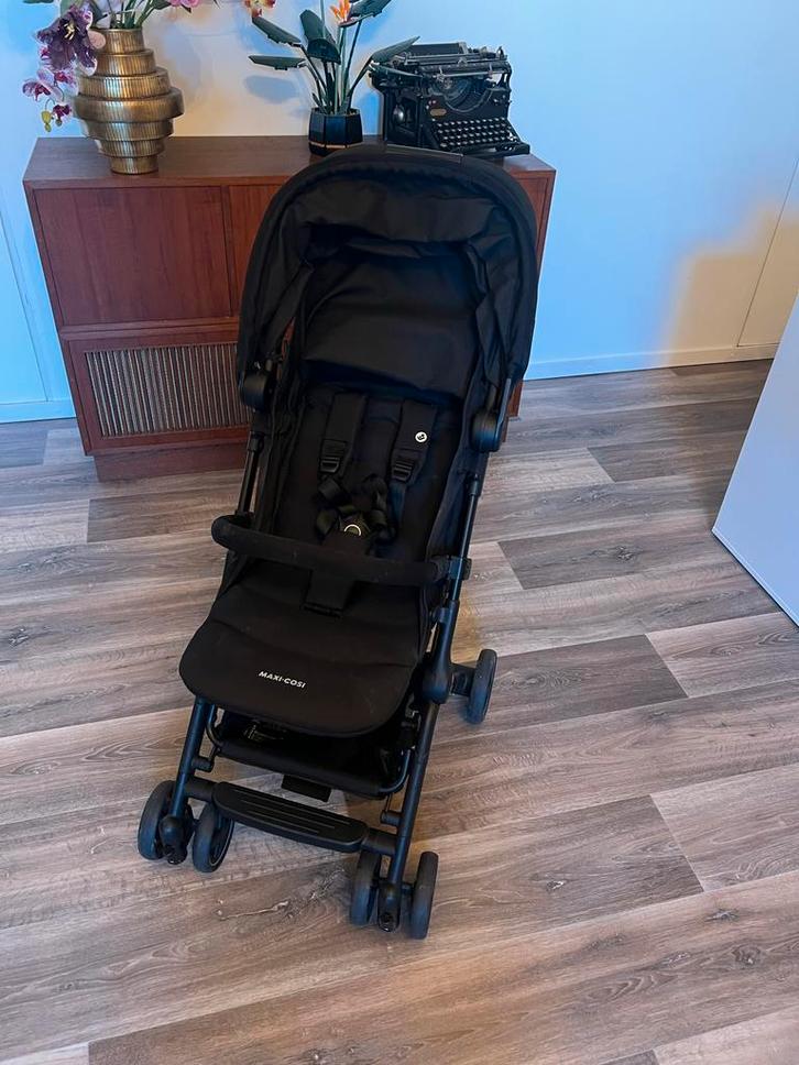 Maxi-Cosi Lara 2 Compacte Kinderwagen - Ideaal voor Reizen, Kinderen en Baby's, Kinderwagens en Combinaties, Zo goed als nieuw