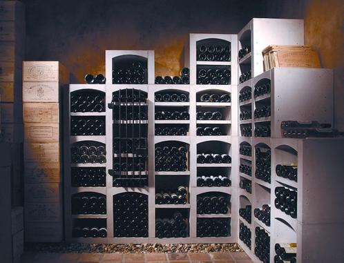 Wijnrek van steen, hout of staal. Bekijk ons assortiment., Huis en Inrichting, Woonaccessoires | Wijnrekken, Nieuw, Minder dan 50 cm