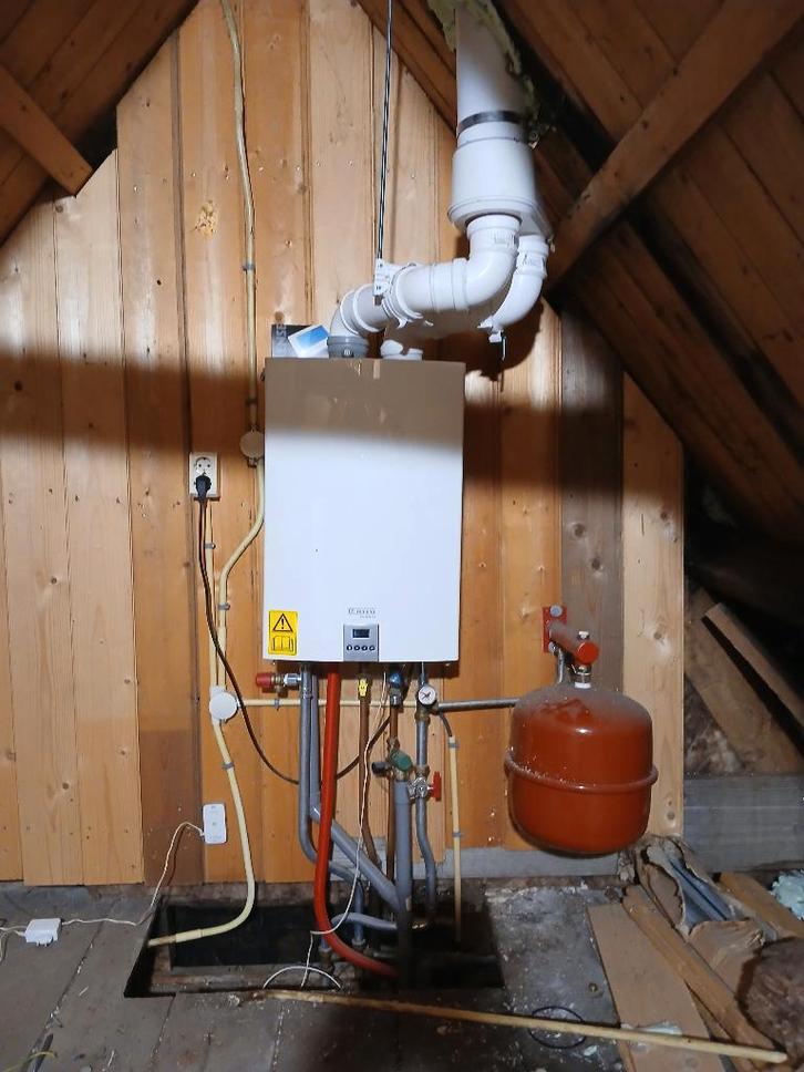 Combi ketel Remaha Avanta 28c  Helemaal complet, Doe-het-zelf en Verbouw, Verwarming en Radiatoren, Gebruikt, Cv-ketel of Combi-ketel