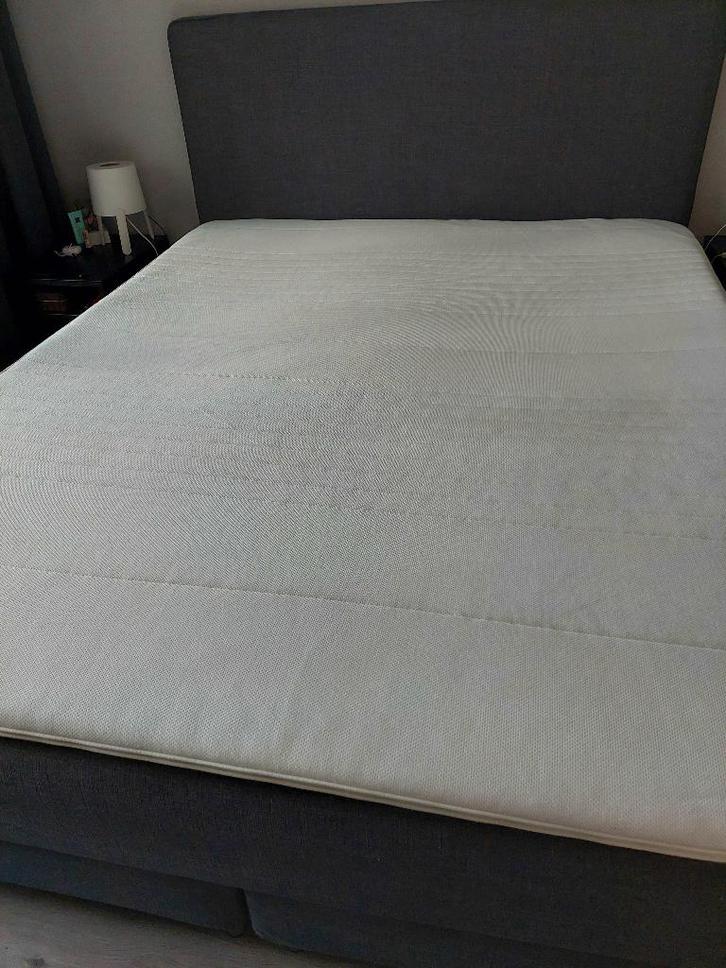 topper, Huis en Inrichting, Slaapkamer | Matrassen en Bedbodems, Zo goed als nieuw, Matras, 140 cm, 200 cm, Tweepersoons, Ophalen