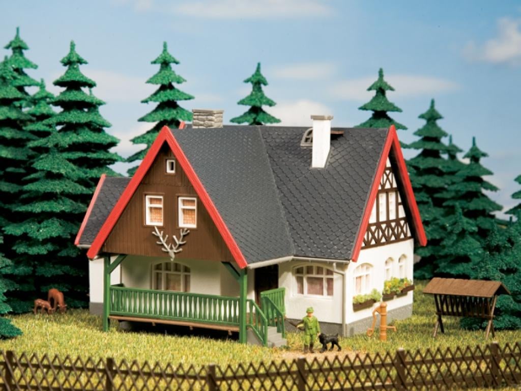 Boswachtershuis VERO HO/TT (Auhagen ) 2/25 + gratis tractor, Overige merken, Gelijkstroom of Wisselstroom, Brug, Tunnel of Gebouw