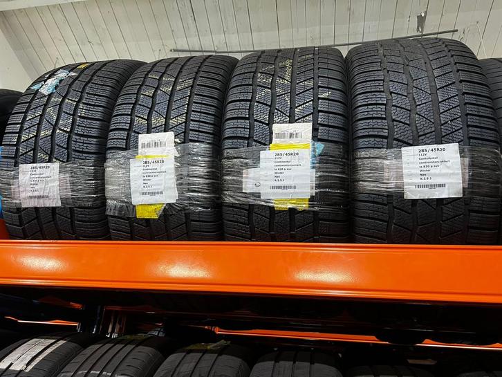 Continental 285-45-20 Winterbanden ZO GOED ALS NIEUW, Auto-onderdelen, Banden en Velgen, Band(en), Winterbanden, 20 inch, 285 mm