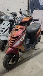 Piaggio zip snor custom look zip sp, Fietsen en Brommers, Ophalen, Zo goed als nieuw, Benzine, Piaggio